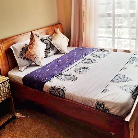 Nairobi West Suites Екстер'єр фото