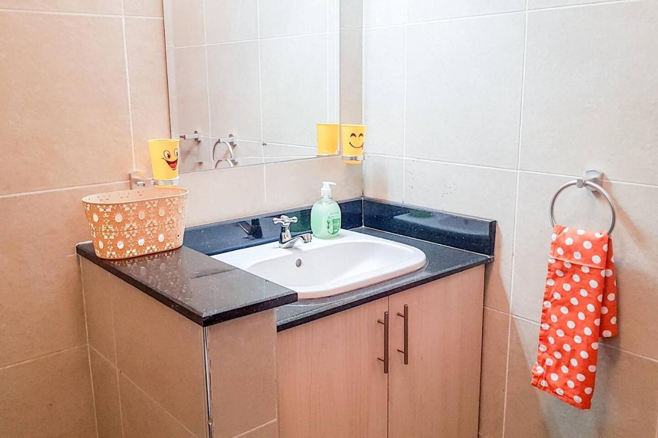 Nairobi West Suites Екстер'єр фото