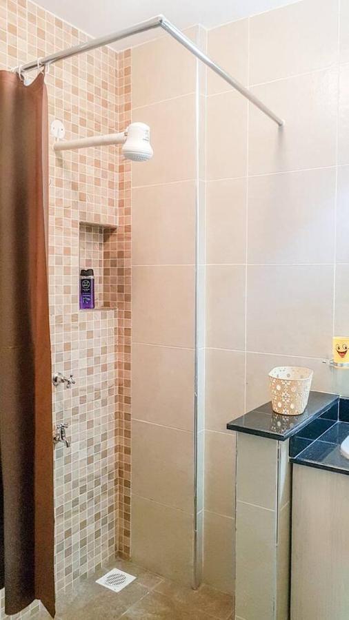 Nairobi West Suites Екстер'єр фото