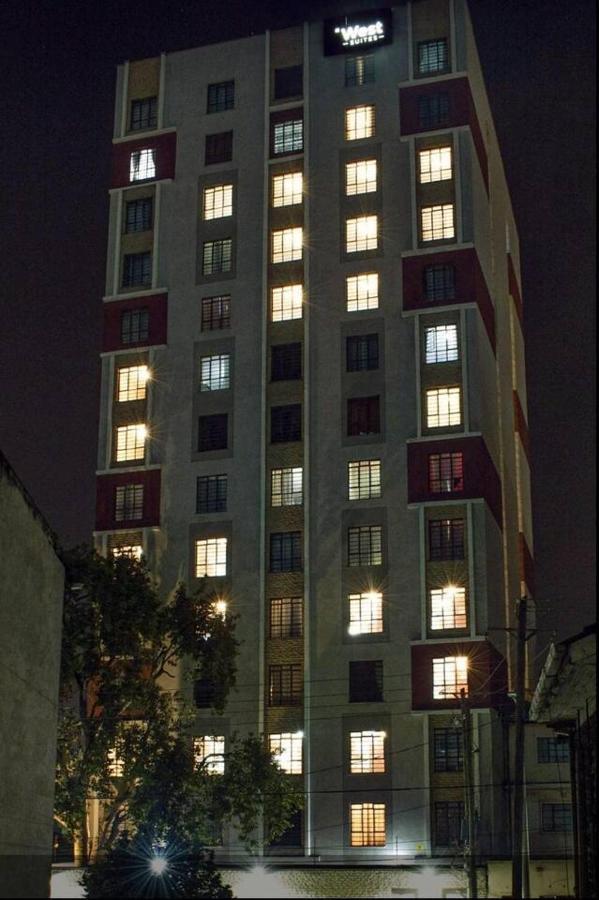 Nairobi West Suites Екстер'єр фото